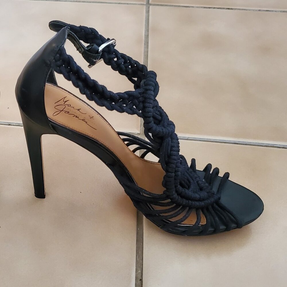NWOT Badgley Mischka Strappy Heels – Size 9.5 - Picture 4 of 16